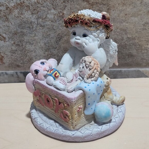 Vintage Dreamsicles Toy Treasures Figurine #10514 Kristin 1999 - Picture 7 of 10